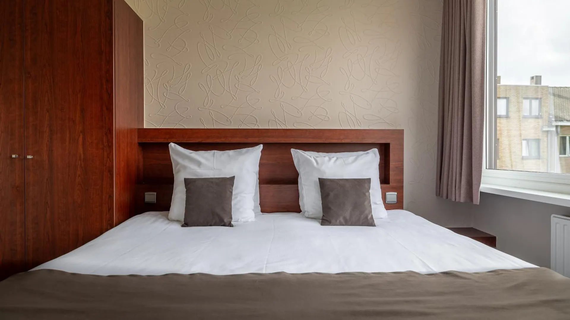 Hotel Olympia In Bruges